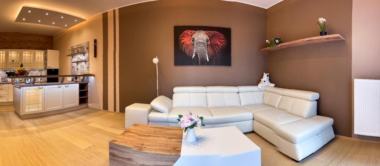 Apartment Dagmar Buresove Prag Exterior foto